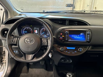 Toyota Yaris VVT-i T2 Premium