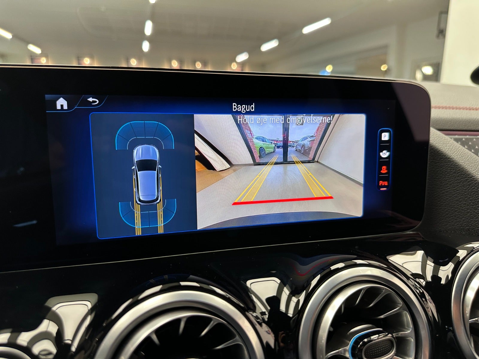 Billede af Mercedes EQA350  AMG Line 4Matic