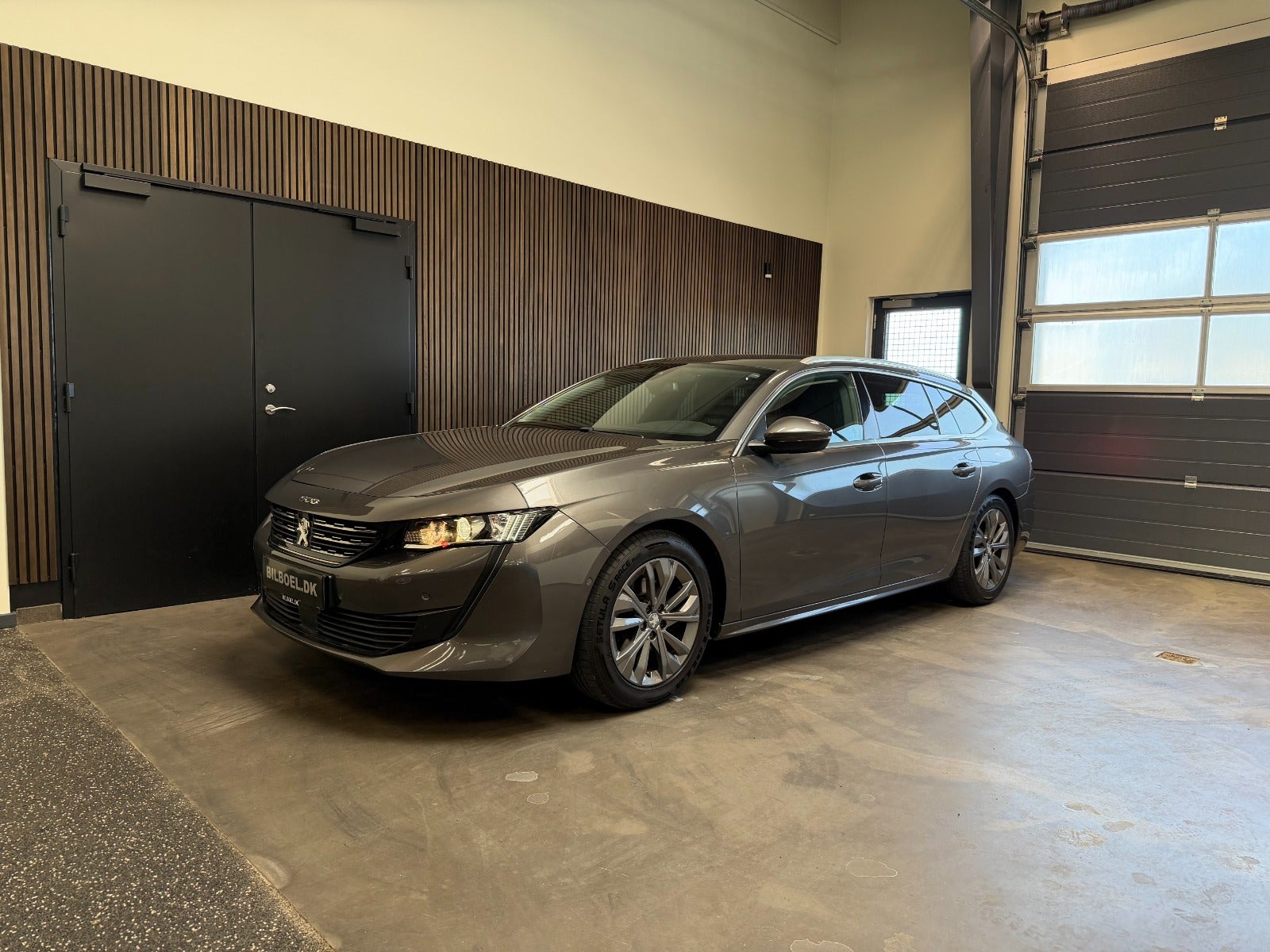 Peugeot 508 BlueHDi 130 Allure SW EAT8