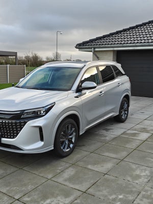 Navor E5 1,5 PHEV Rock 5d