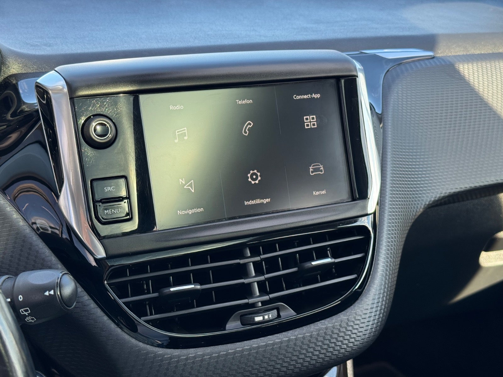 Billede af Peugeot 2008 1,5 BlueHDi 100 Prestige Sky