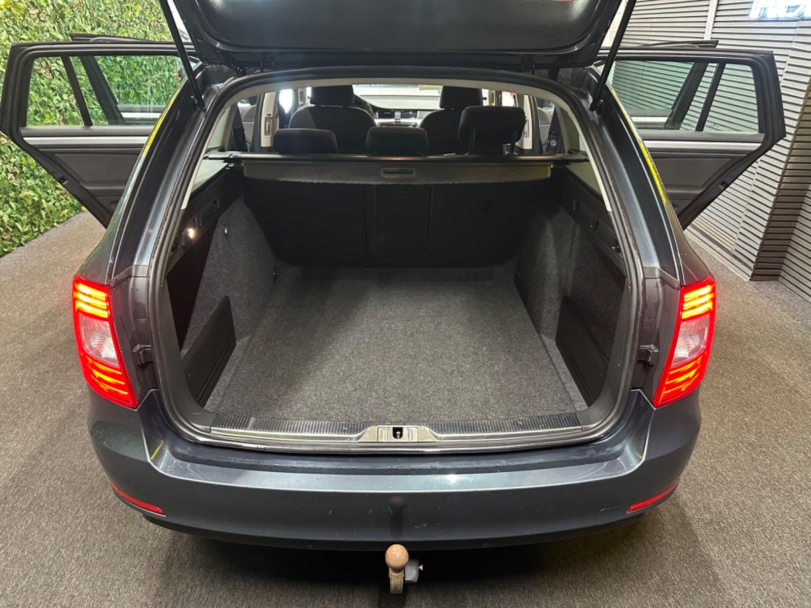 Billede af Skoda Superb 2,0 TDi 140 Ambition Combi DSG