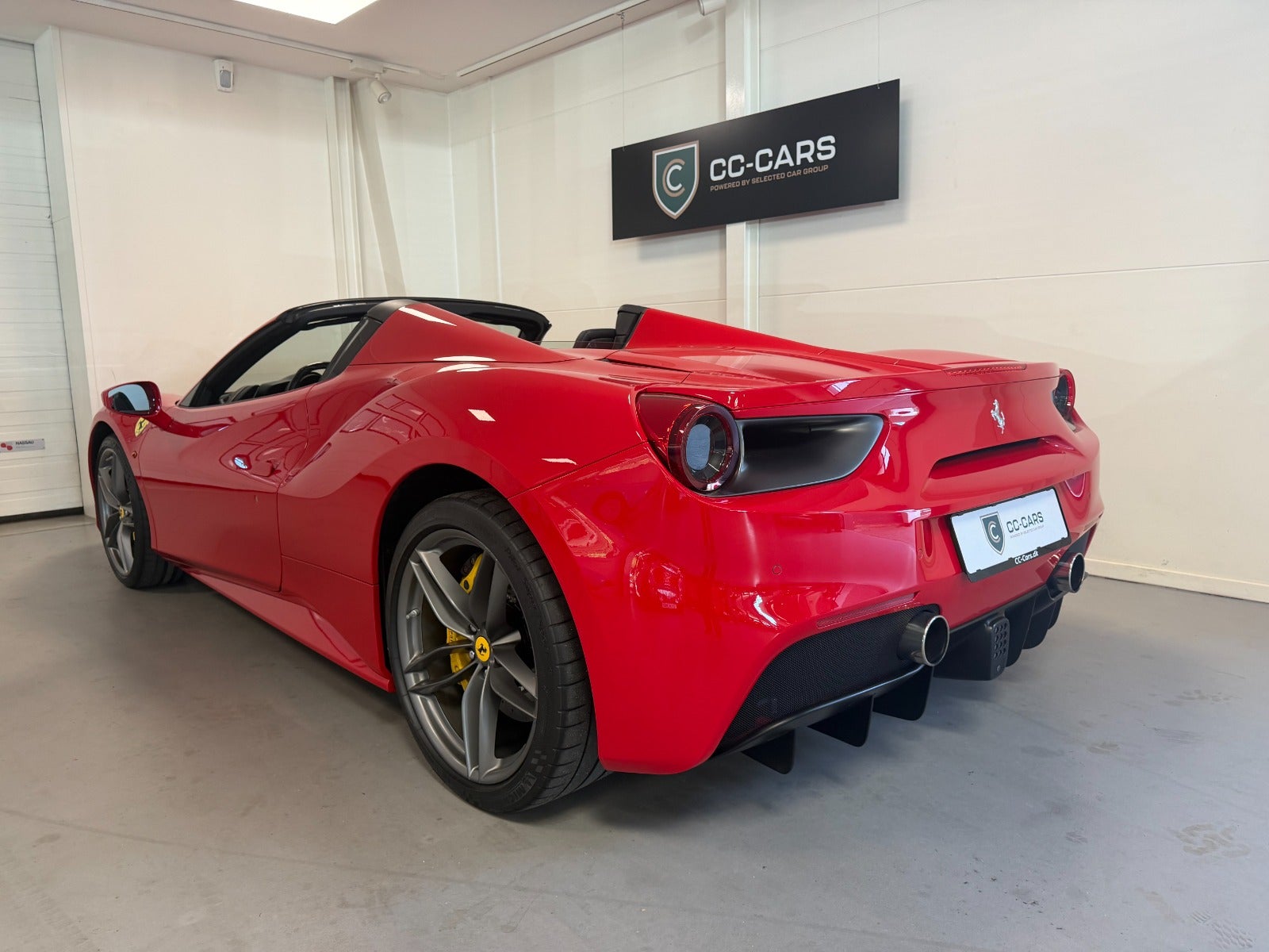 Ferrari 488 Spider 3,9 DCT
