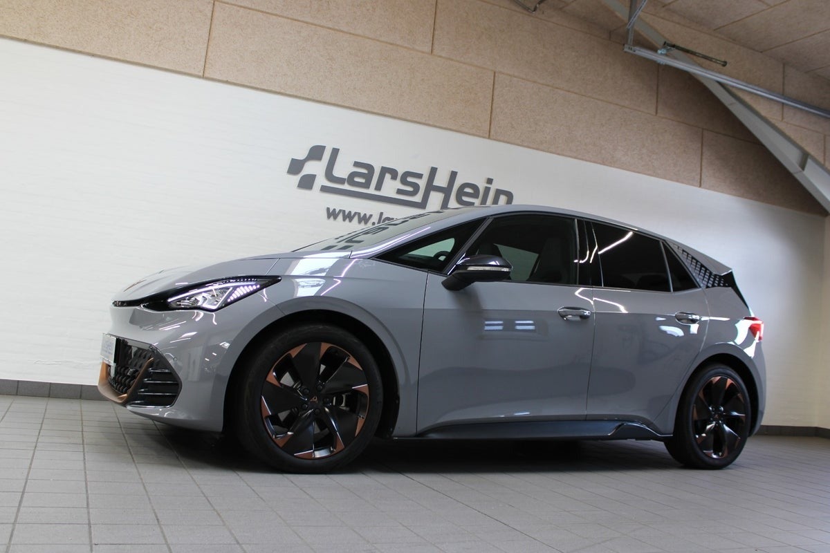 Cupra Born Dinamica Pack High