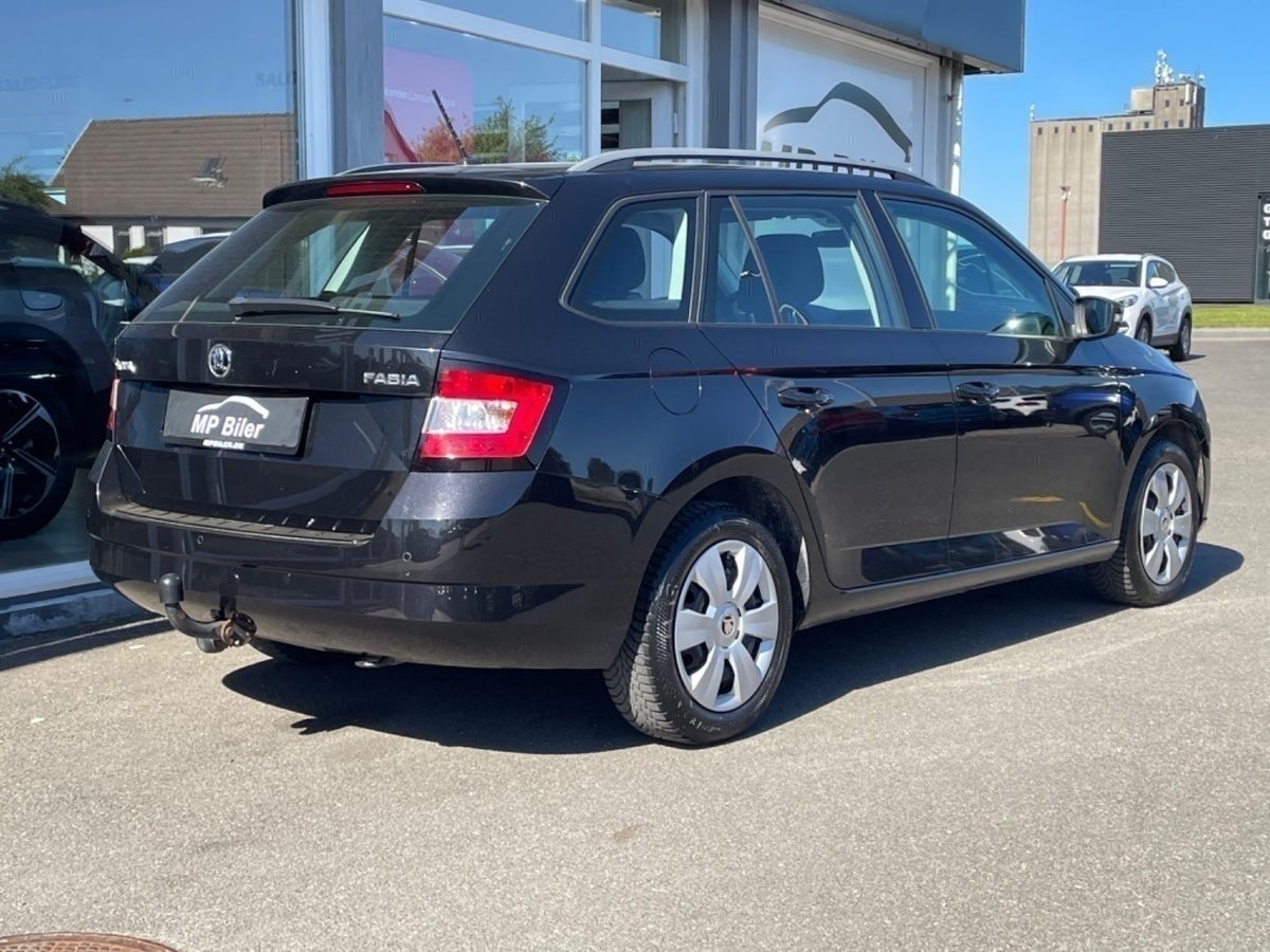 Billede af Skoda Fabia 1,2 TSi 110 Ambition Combi DSG