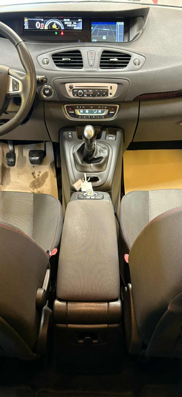 Billede af Renault Grand Scenic III 1,5 dCi 110 Authentique 7prs