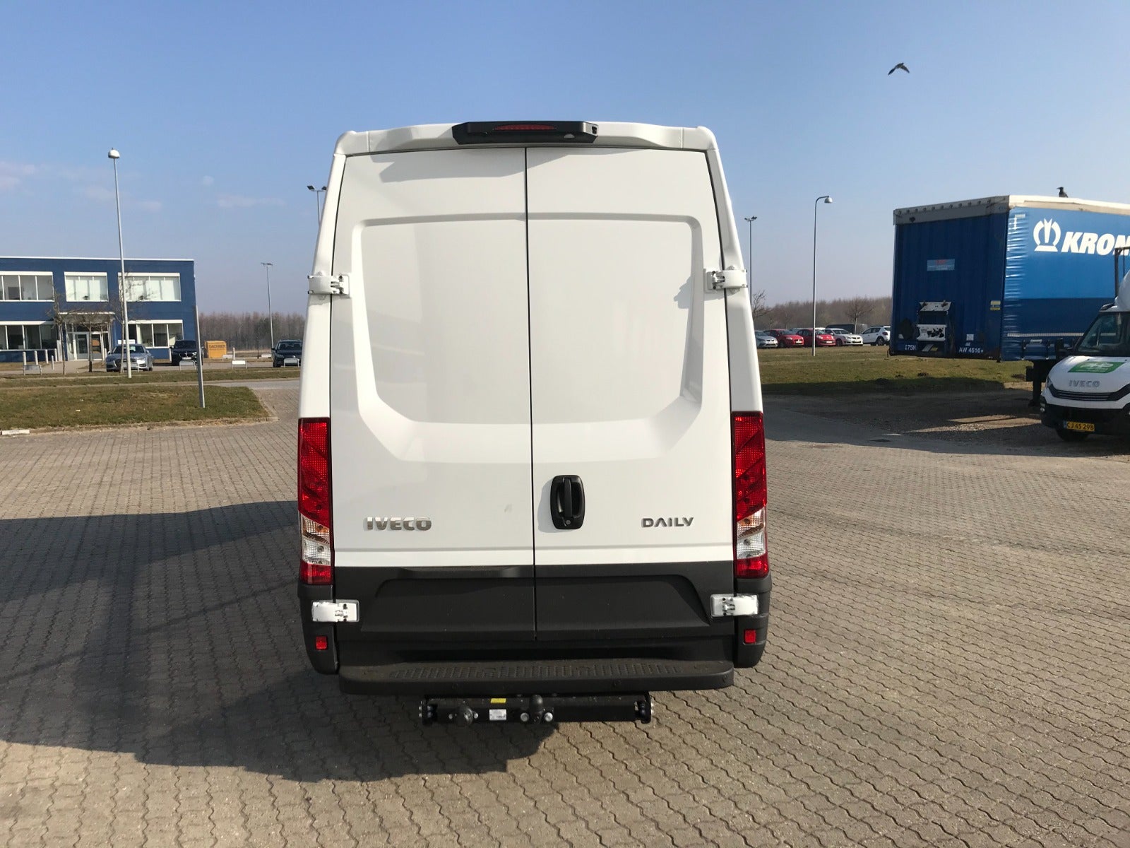 Billede af Iveco Daily 2,3 35S16 12m³ Van AG8