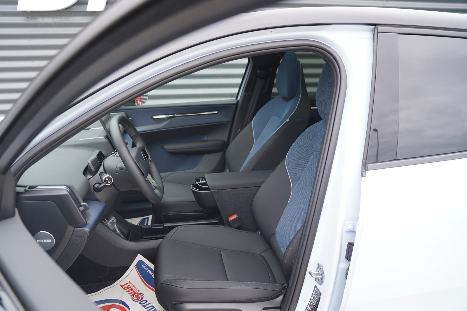 Billede af Volvo EX30  Extended Range Ultra