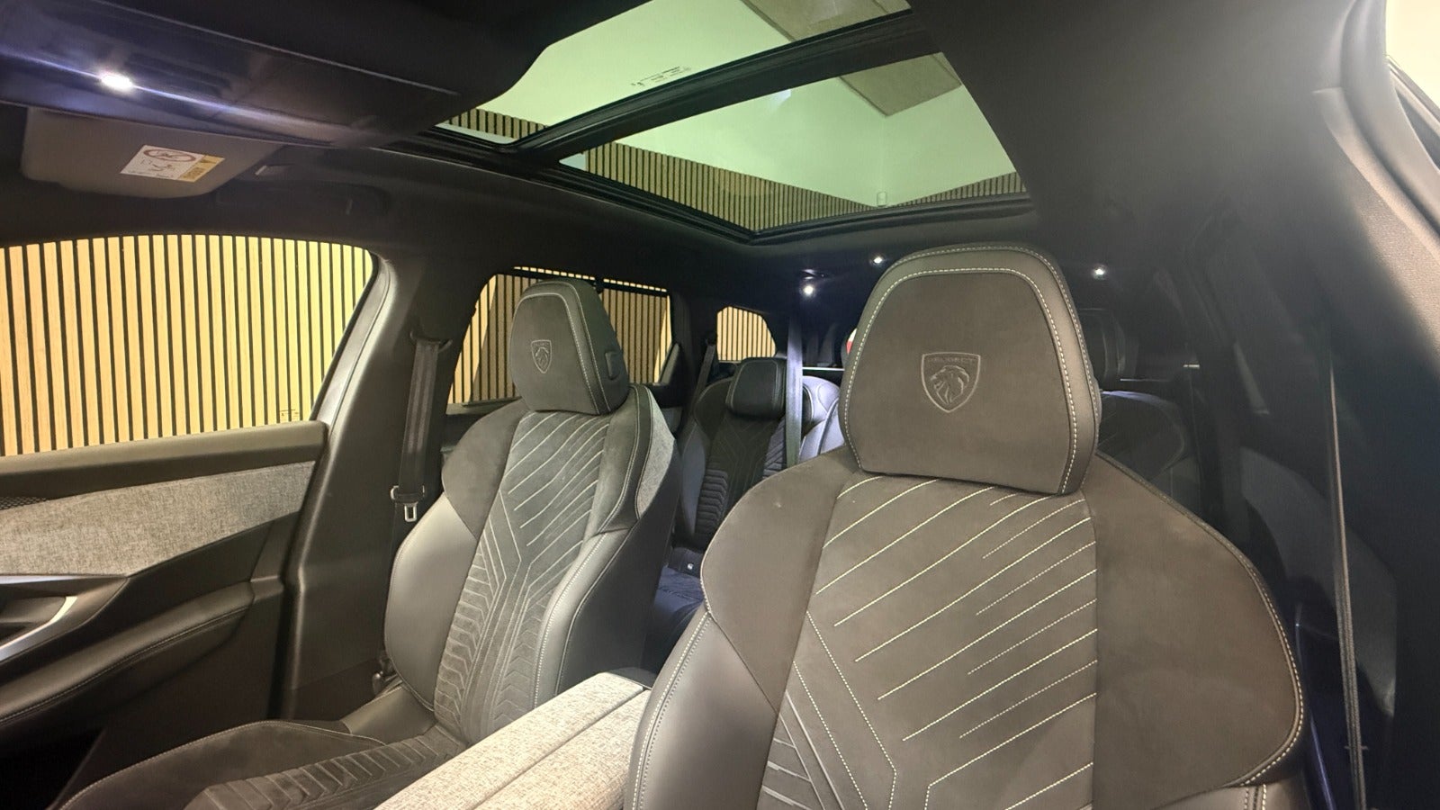 Billede af Peugeot e-5008 77 GT Pack AWD 7prs