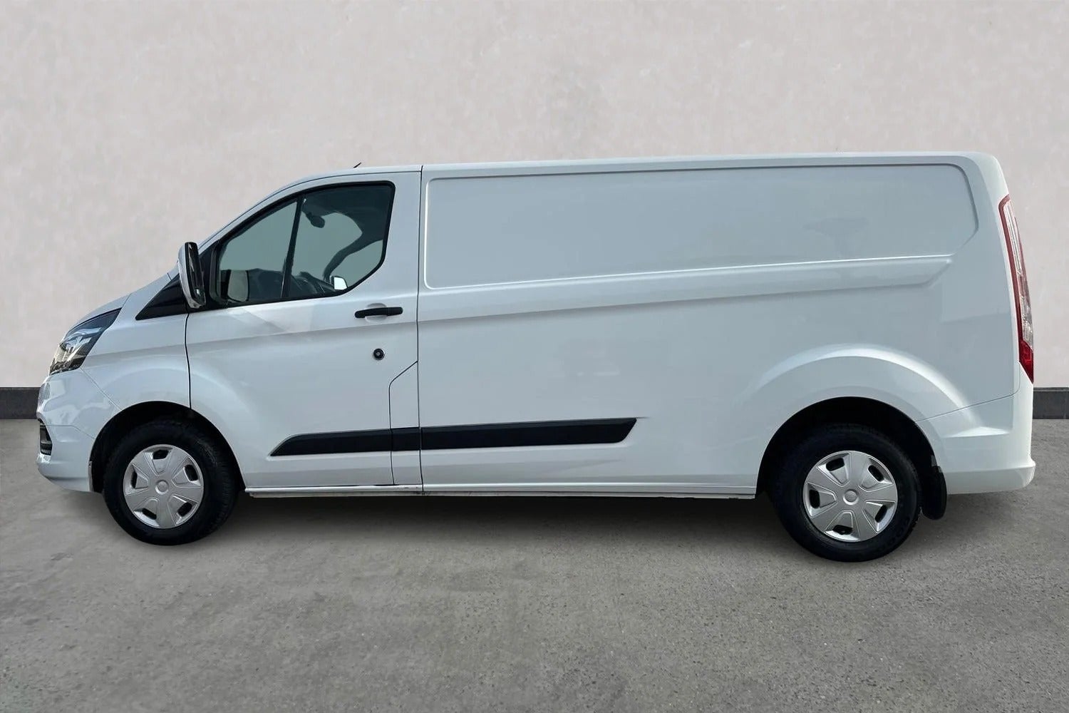 Billede af Ford Transit Custom 300L 2,0 TDCi 105 Trend