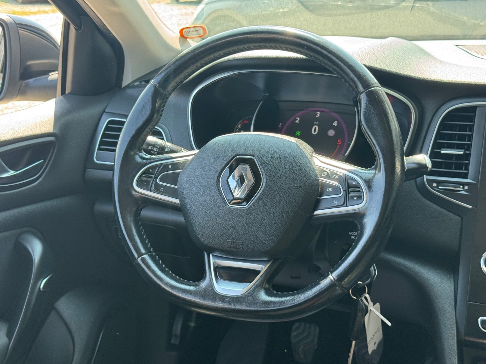 Billede af Renault Megane IV 1,5 dCi 110 Experience Sport Tourer