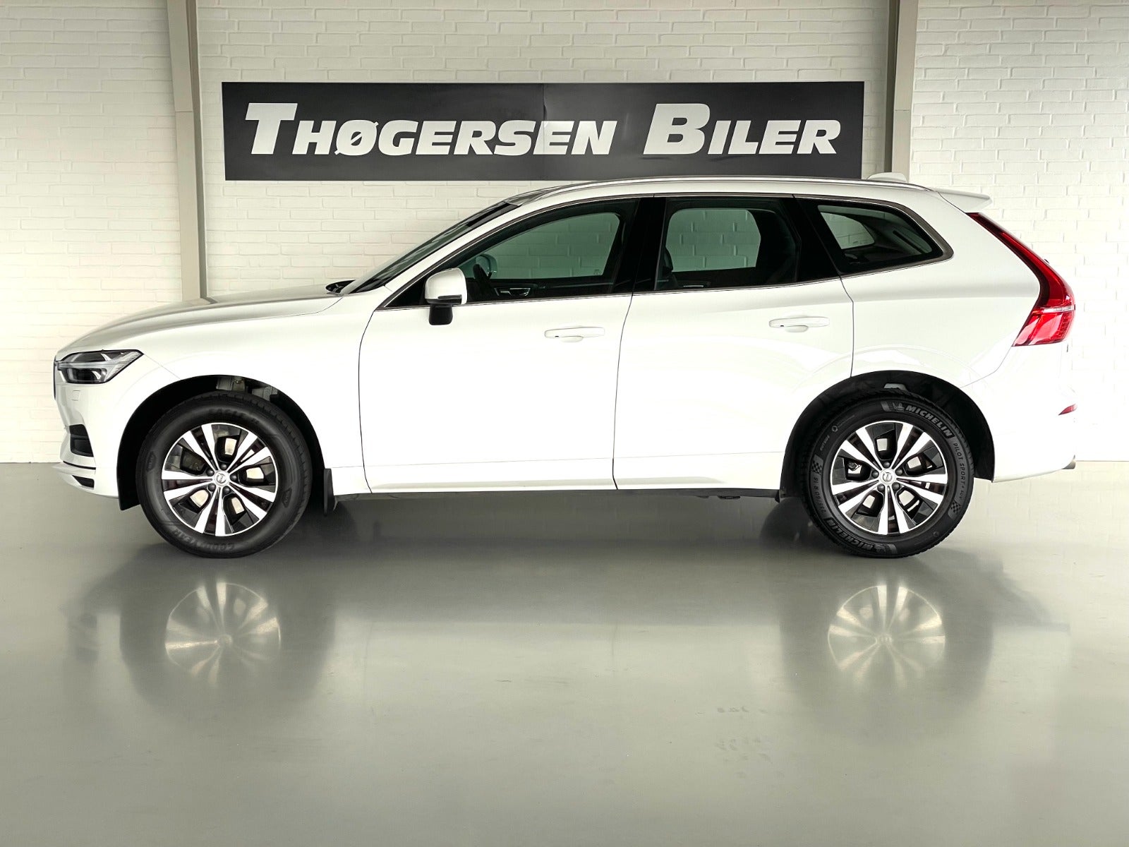 Billede af Volvo XC60 2,0 T4 190 Momentum aut.