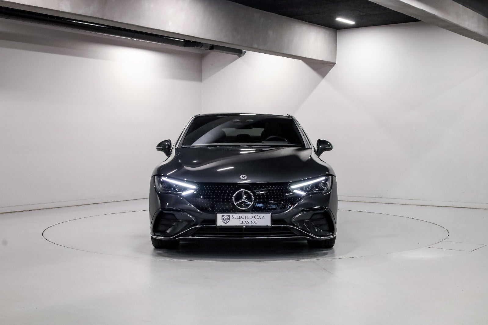 Mercedes-Benz EQE350+ AMG Line Premium Plus