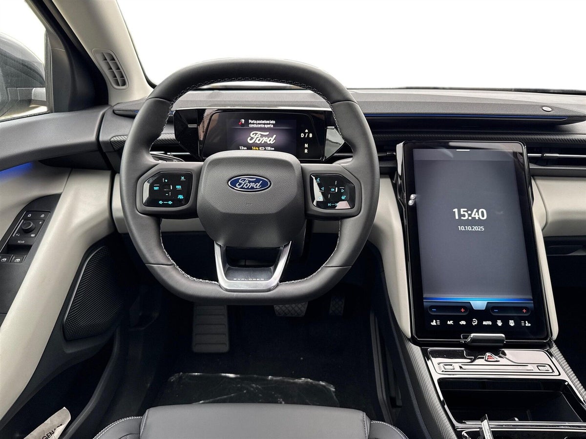 Ford Explorer Premium Extended Range billede 9