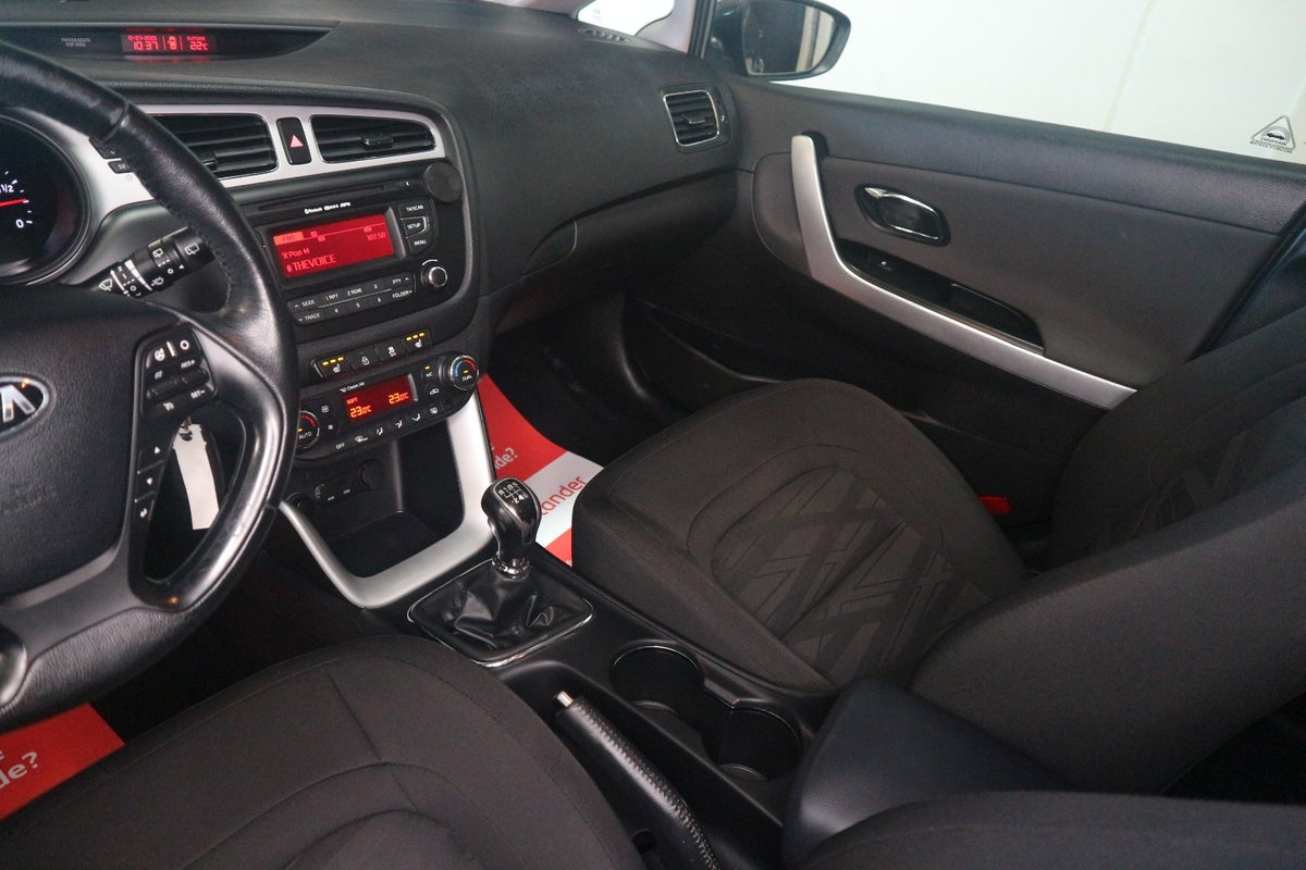 Kia Ceed CRDi 128 Limited SW