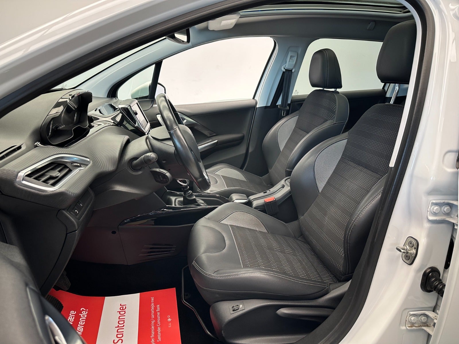 Billede af Peugeot 2008 1,2 PureTech 130 Allure+