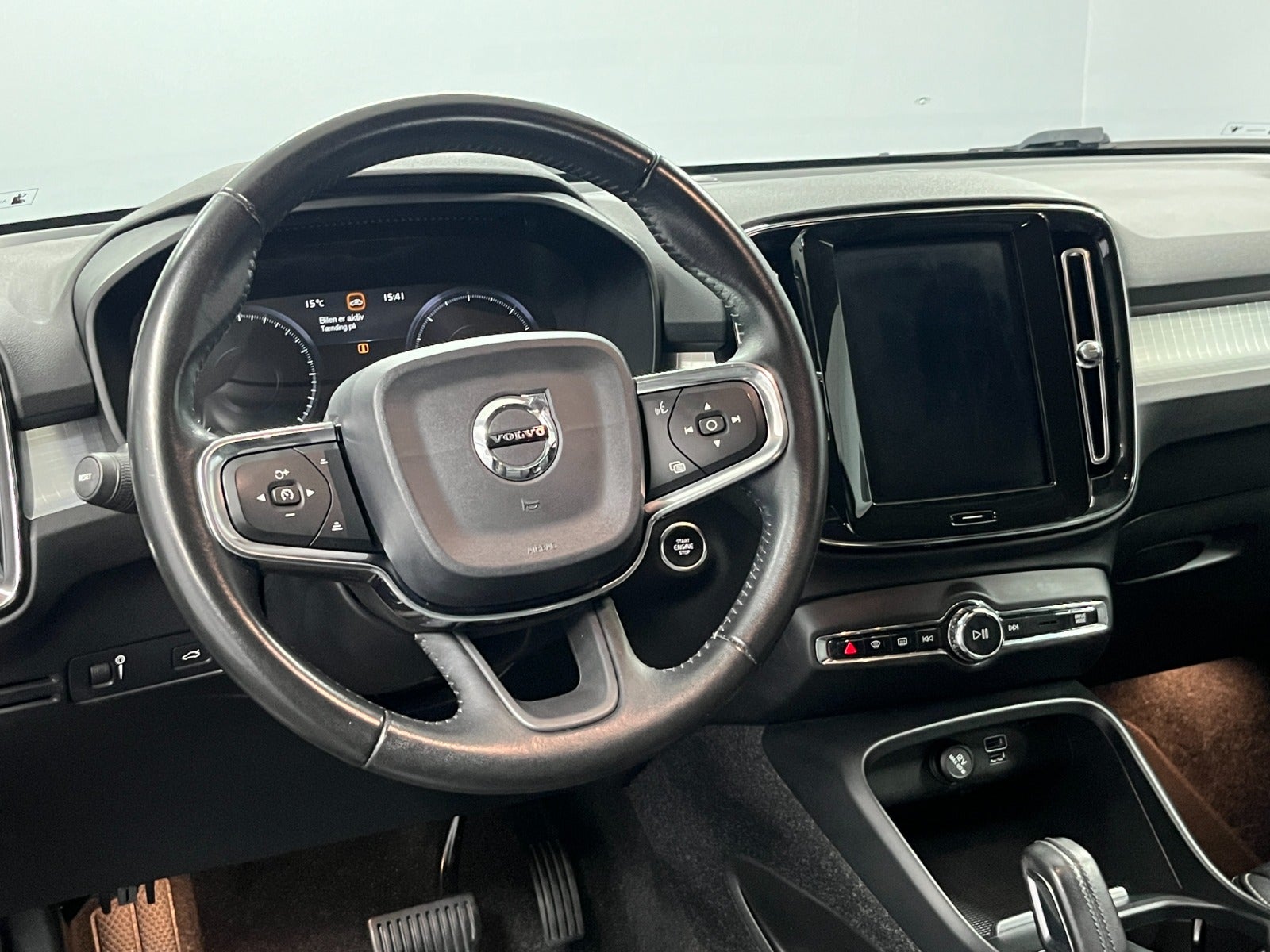 Billede af Volvo XC40 2,0 D3 150 Momentum aut.
