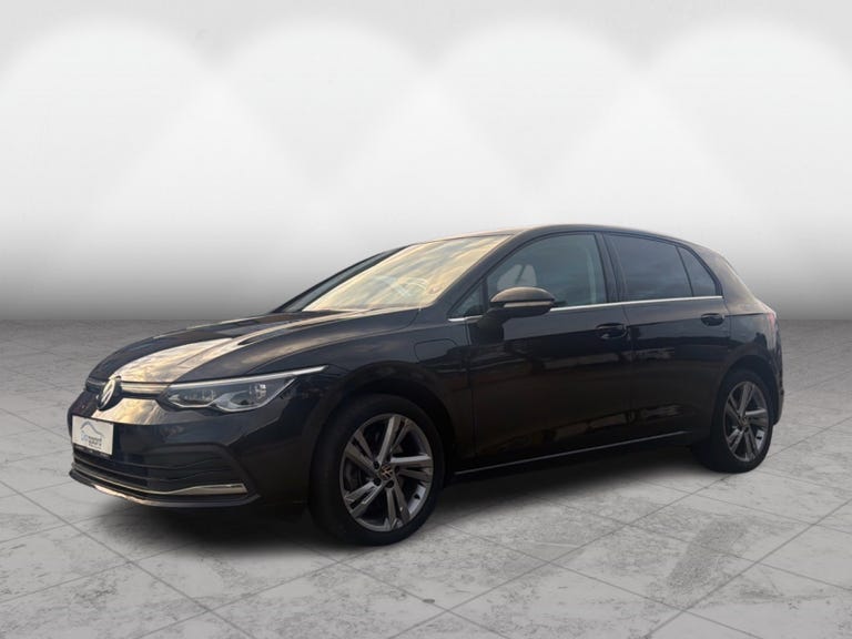 VW Golf VIII eHybrid DSG