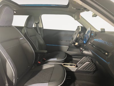 MINI Cooper SE Classic Trim M