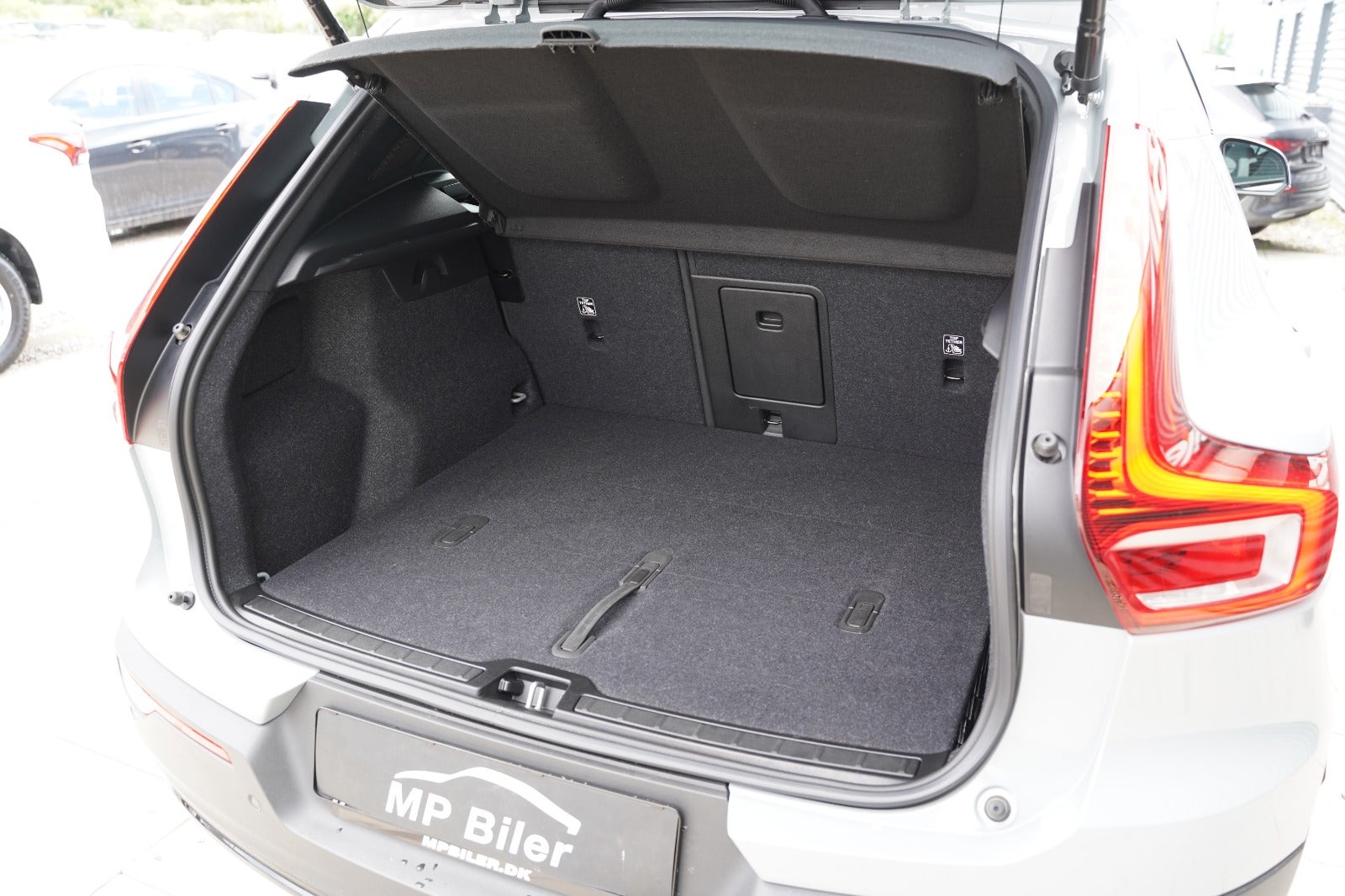 Billede af Volvo EX40  Extended Range Black Edition