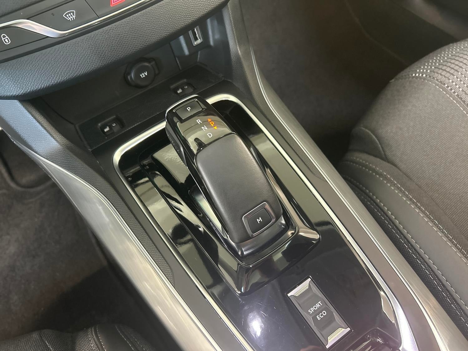 Billede af Peugeot 308 1,2 PureTech 130 Allure SW EAT8