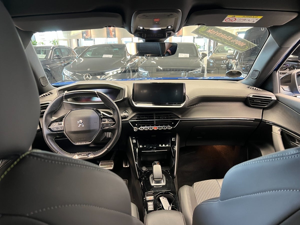 Billede af Peugeot e-2008 50 GT