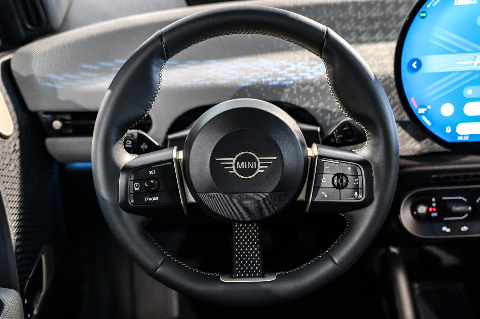 Billede af MINI Cooper SE Favoured Trim XL