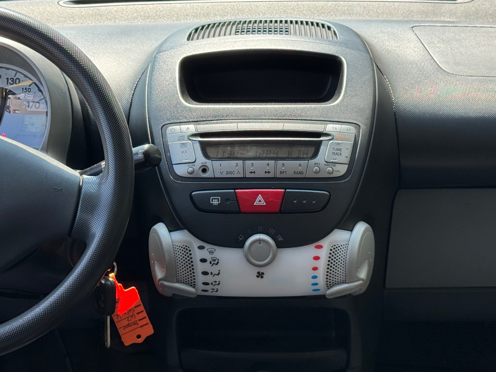Billede af Peugeot 107 1,0 Active