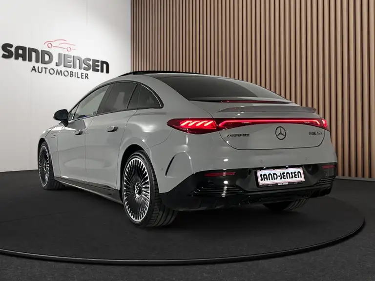 Mercedes EQE53 AMG 4Matic+