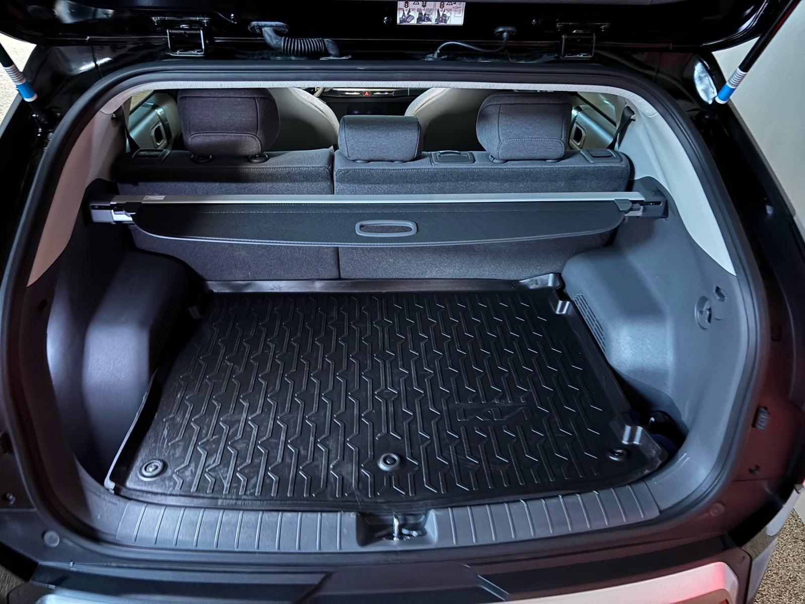 Kia EV3 Long Range Access