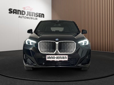 BMW iX1 eDrive20 M-Sport Premium