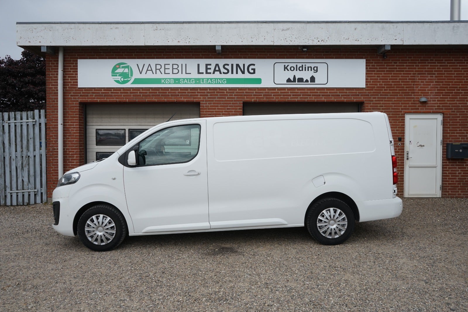 Billede af Citroën Jumpy 2,0 BlueHDi 180 L3 MasterLine EAT8