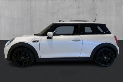 MINI Cooper SE Maximise - 1