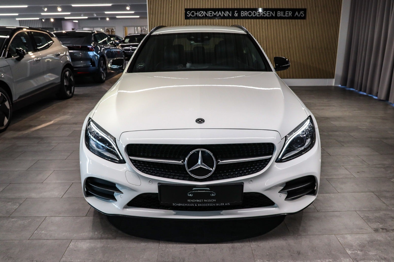 Billede af Mercedes C220 d 2,0 AMG Line Night Edition stc. aut.