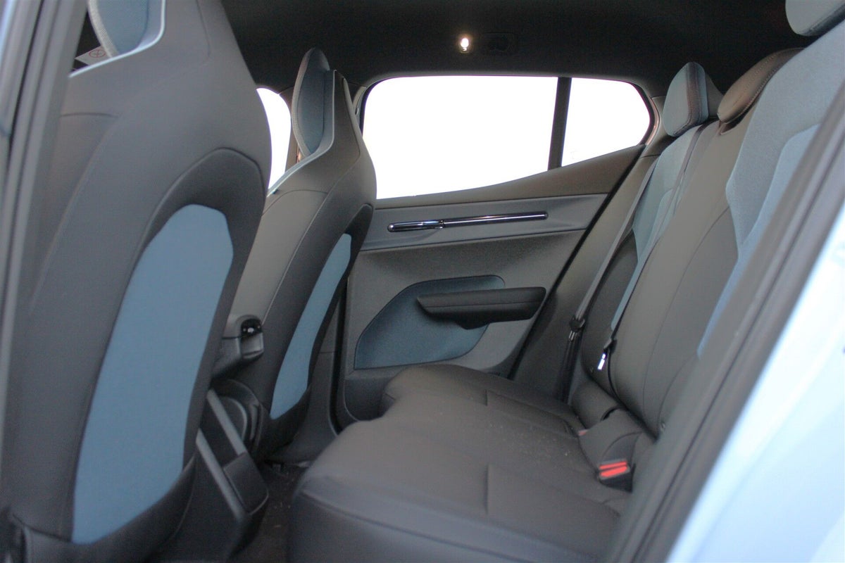 Volvo EX30 Extended Range Plus billede 6