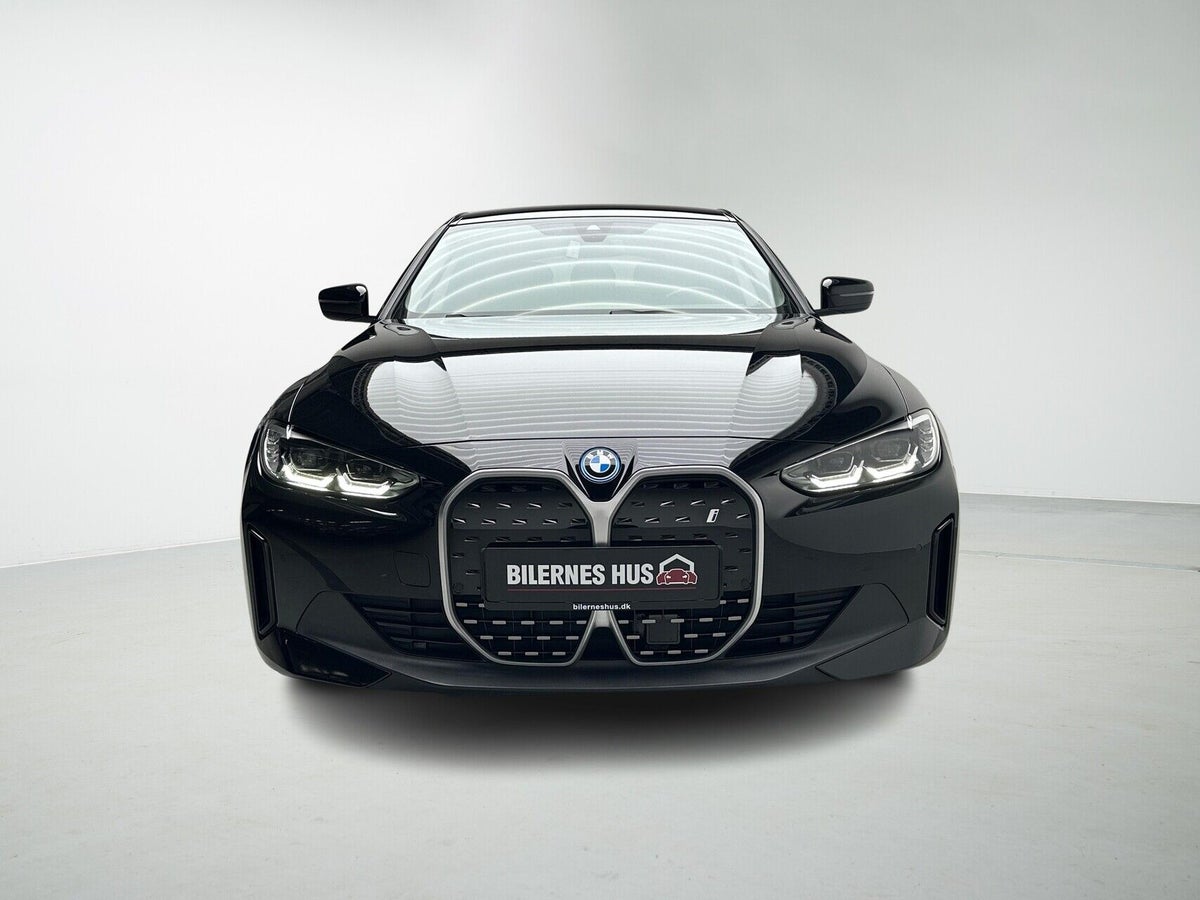 BMW i4 eDrive40 Charged billede 6