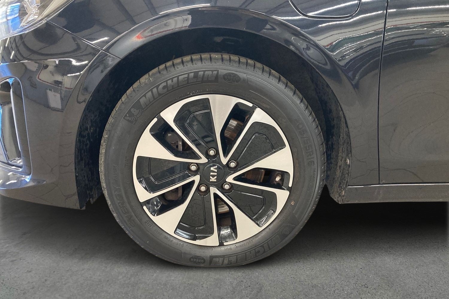 Billede af Kia Ceed 1,6 PHEV Prestige SW DCT