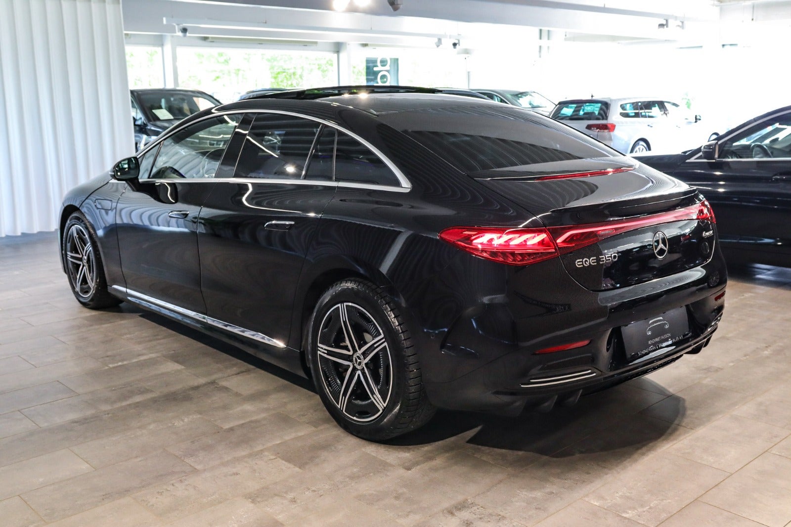 Billede af Mercedes EQE350  AMG Line 4Matic