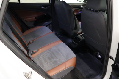 VW ID.4 1ST Pro Performance