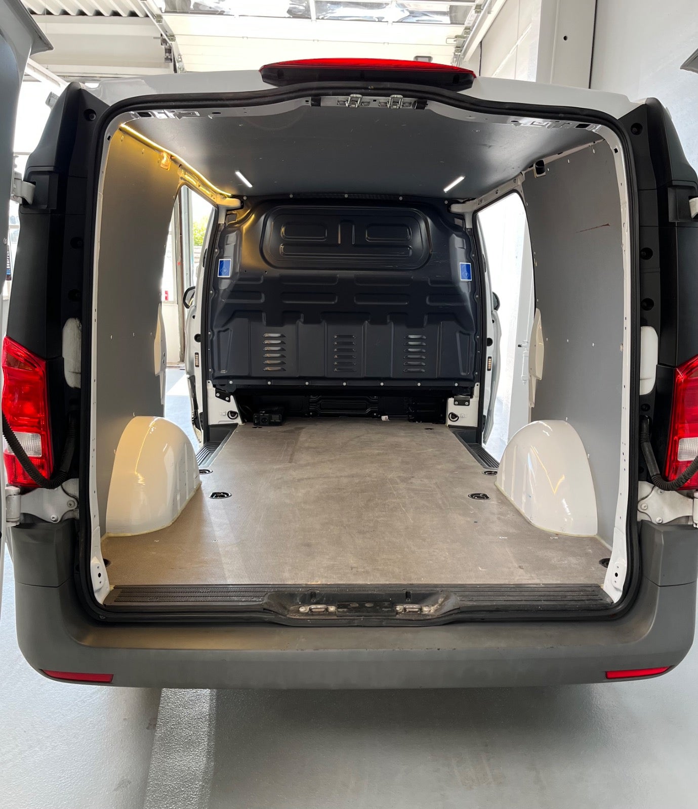 Billede af Mercedes Vito 114 2,0 CDi Kassevogn aut. L RWD