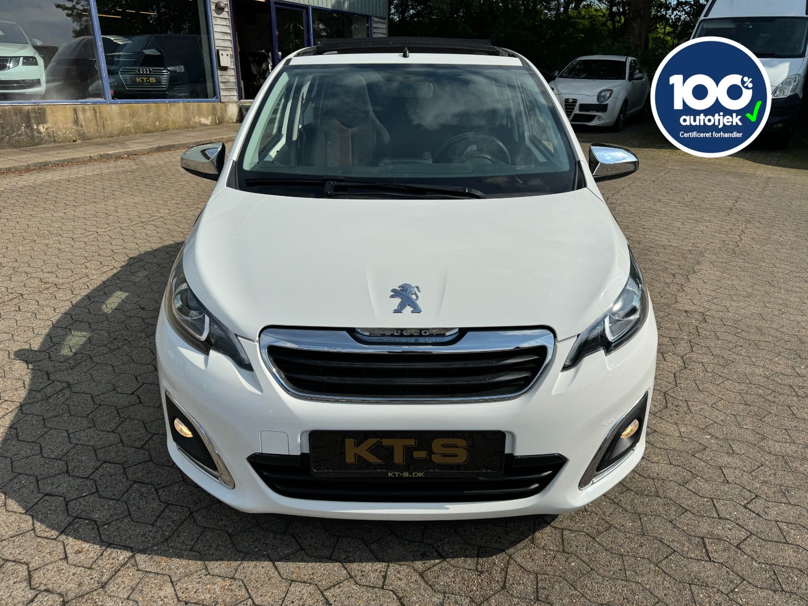 Peugeot 108 2014