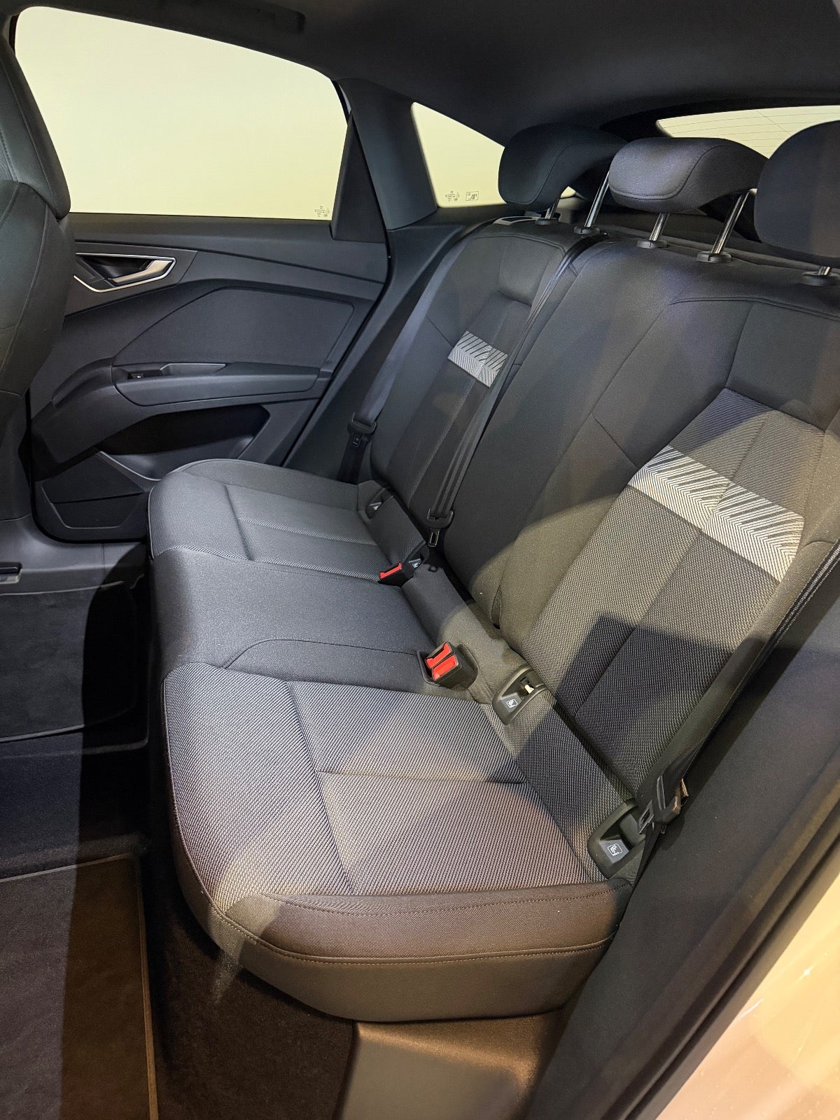 Audi Q4 e-tron Advanced Sportback