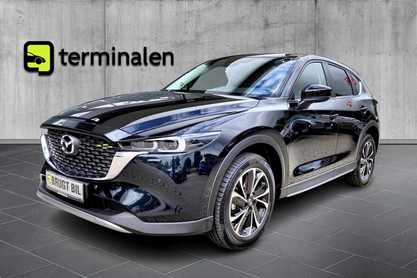 Mazda CX-5 SkyActiv-G 165 Newground aut. Mazda CX-5 SkyActiv-G 165 Newground aut.