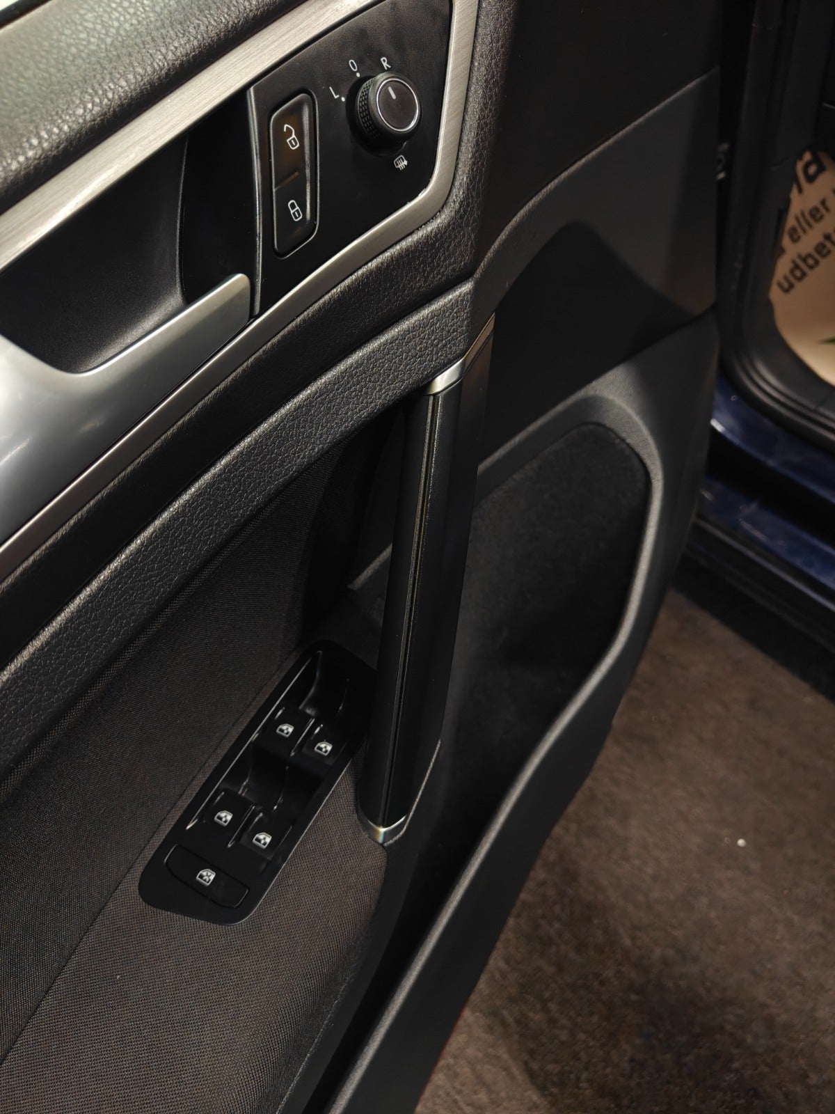 Billede af VW Golf VII 1,4 TSi 150 R-line Variant DSG BMT