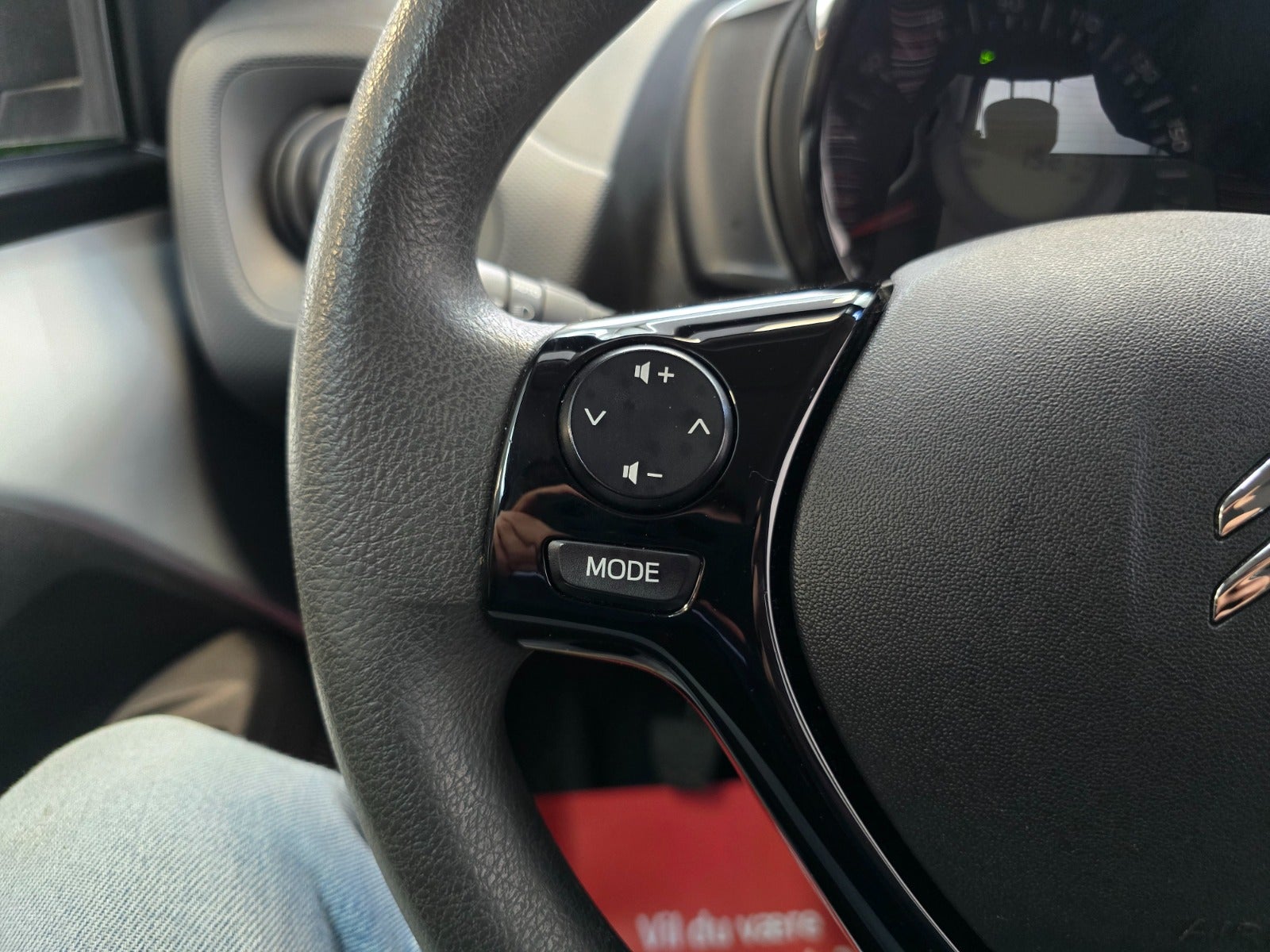 Billede af Citroën C1 1,0 VTi Attaque