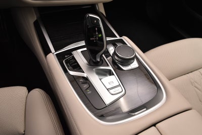 BMW 750Li Connected xDrive aut.