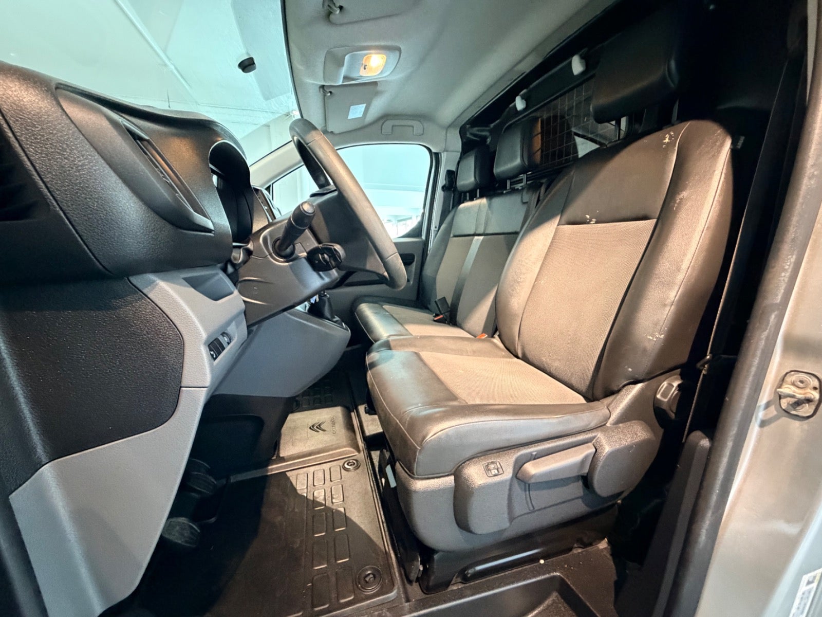 Billede af Citroën Jumpy 1,6 BlueHDi 115 L2N1