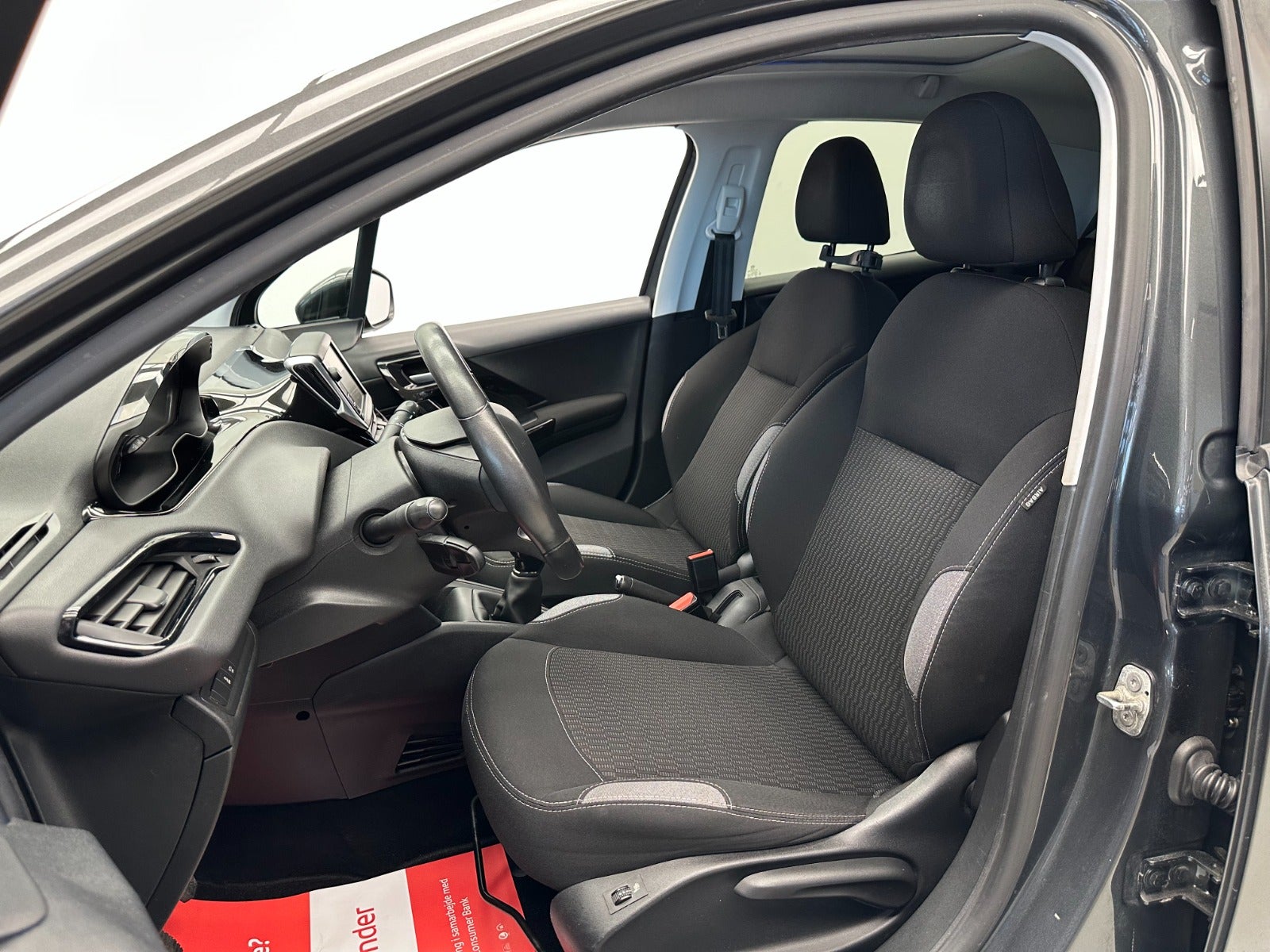 Billede af Peugeot 208 1,6 BlueHDi 100 Active