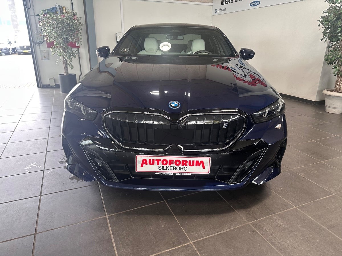 BMW i5 eDrive40 M-Sport Pro