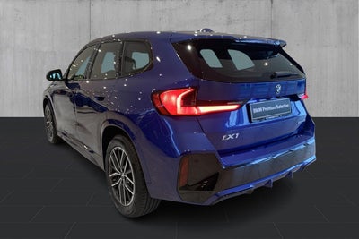 BMW iX1 eDrive20 M-Sport BMW iX1 eDrive20 M-Sport - 2